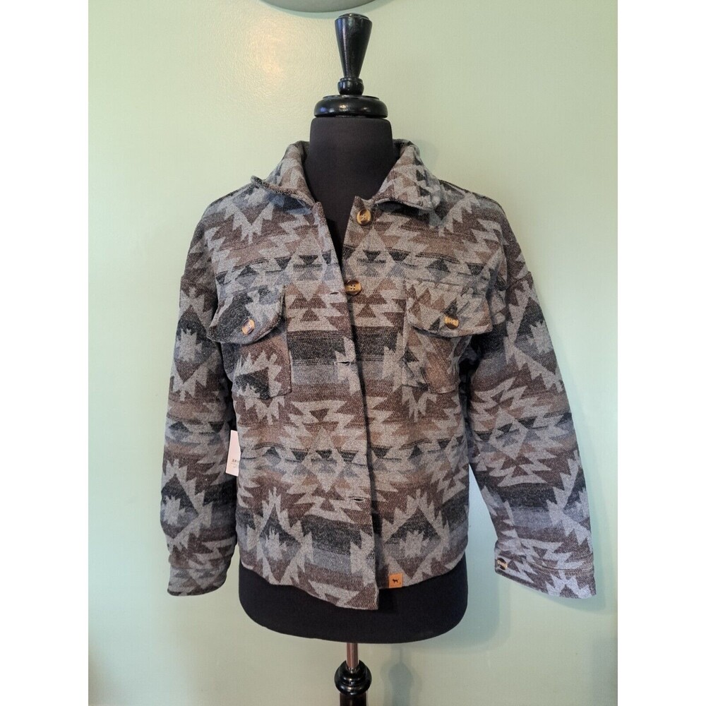 NWT Simply Southern Women's Fuzzy Gray Aztec Shacket Jacket Size XL Front Pocket